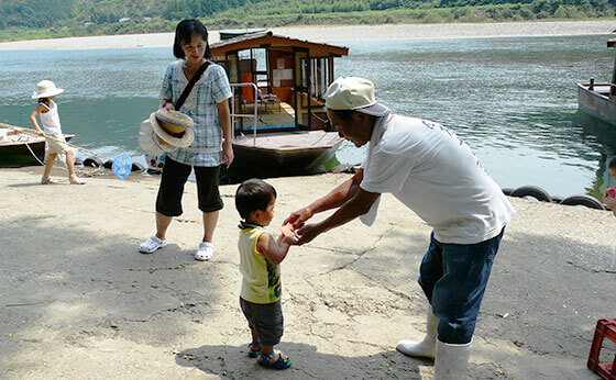 子供さんと船頭